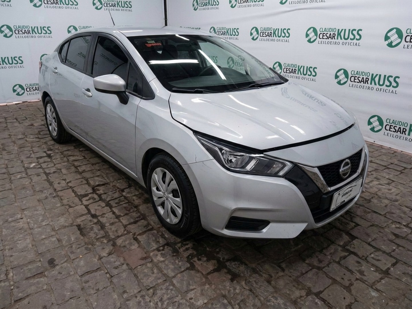 NISSAN VERSA SENSE CVT 2021-2022